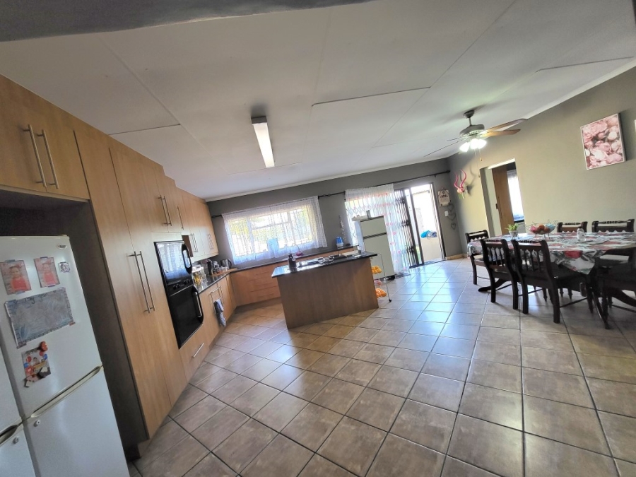 To Let 3 Bedroom Property for Rent in Brits North West